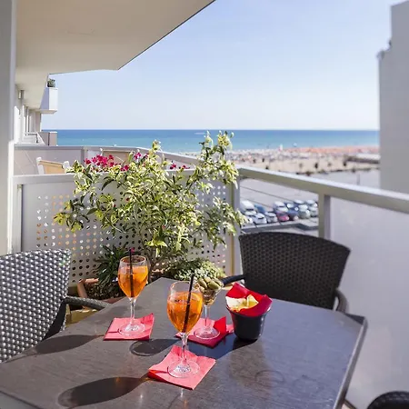 Hotel Ambassador Bibione Exterior foto